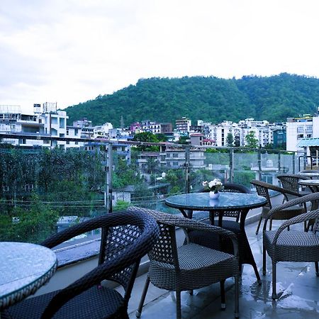 Hotel Lords Valley Рішикеш Екстер'єр фото