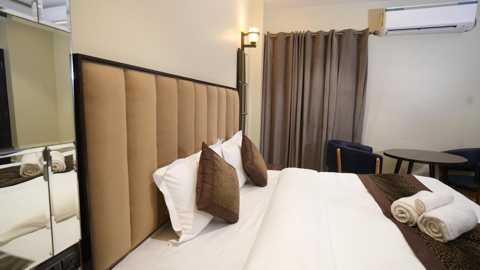 Hotel Lords Valley Рішикеш Екстер'єр фото